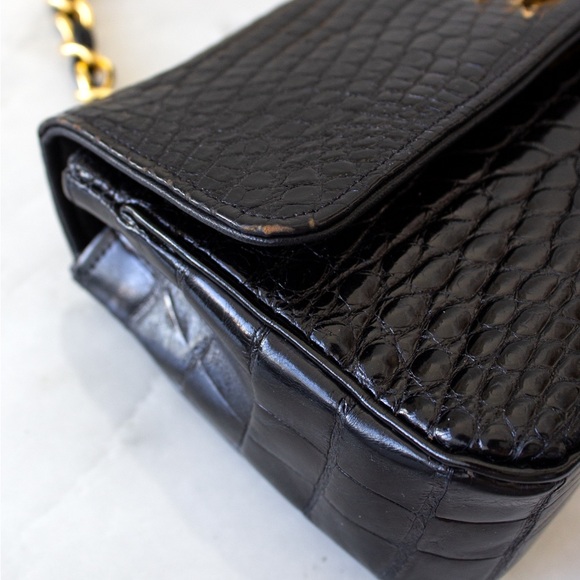 Chanel Vintage 1989 Classic Mini Flap Black Alligator 24K Gold Plated Bag - Picture 7 of 16